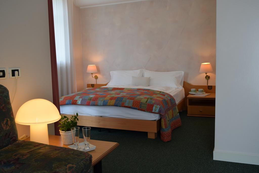 Hotel La Villa 그라베도나 외부 사진